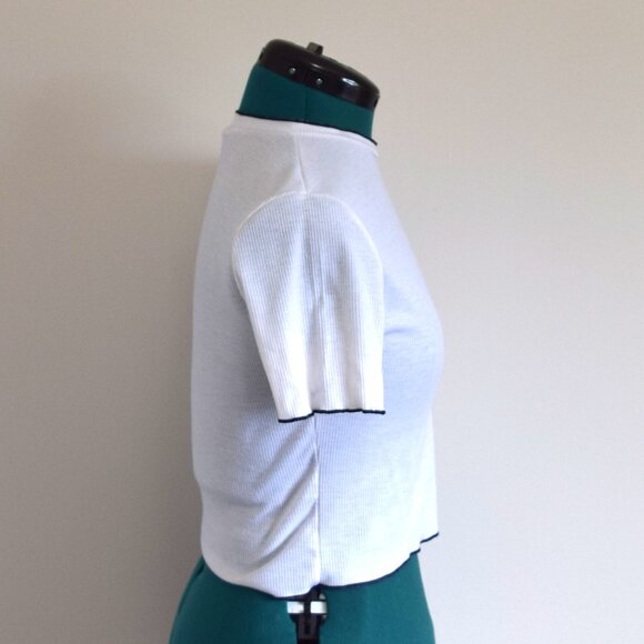 2/$20 Lettuce Edge Black and White Ribbed Crop Top - Picture 3 of 6